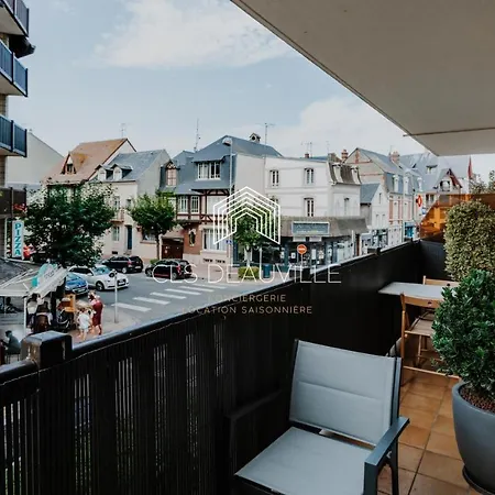 Apartment Le Mirabeau Cls Deauville